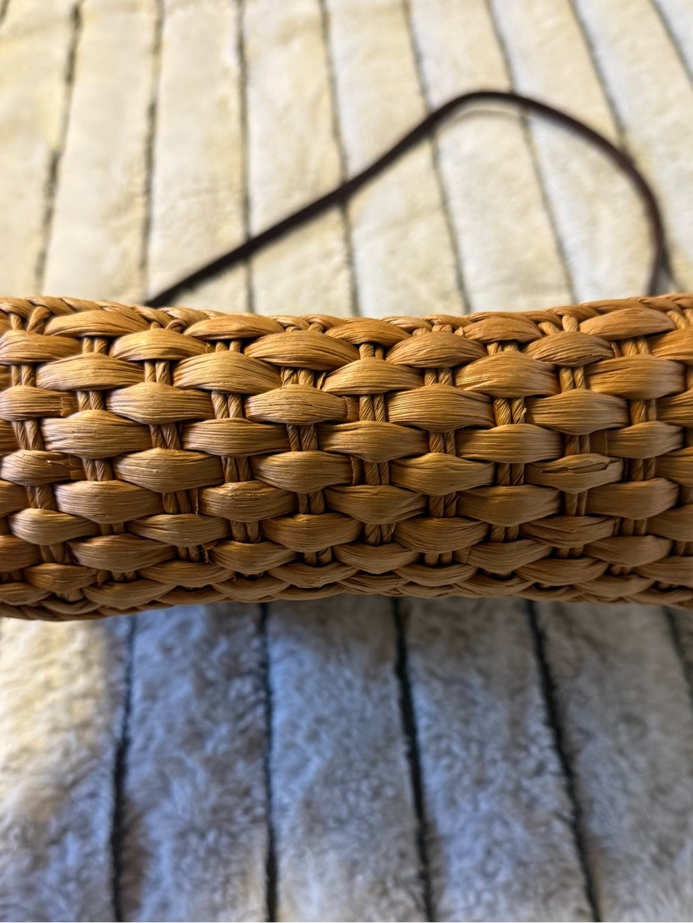 Brighton Woven Straw Shoulder Bag in Brown and Tan with Heart Accent - Picture 7 of 7